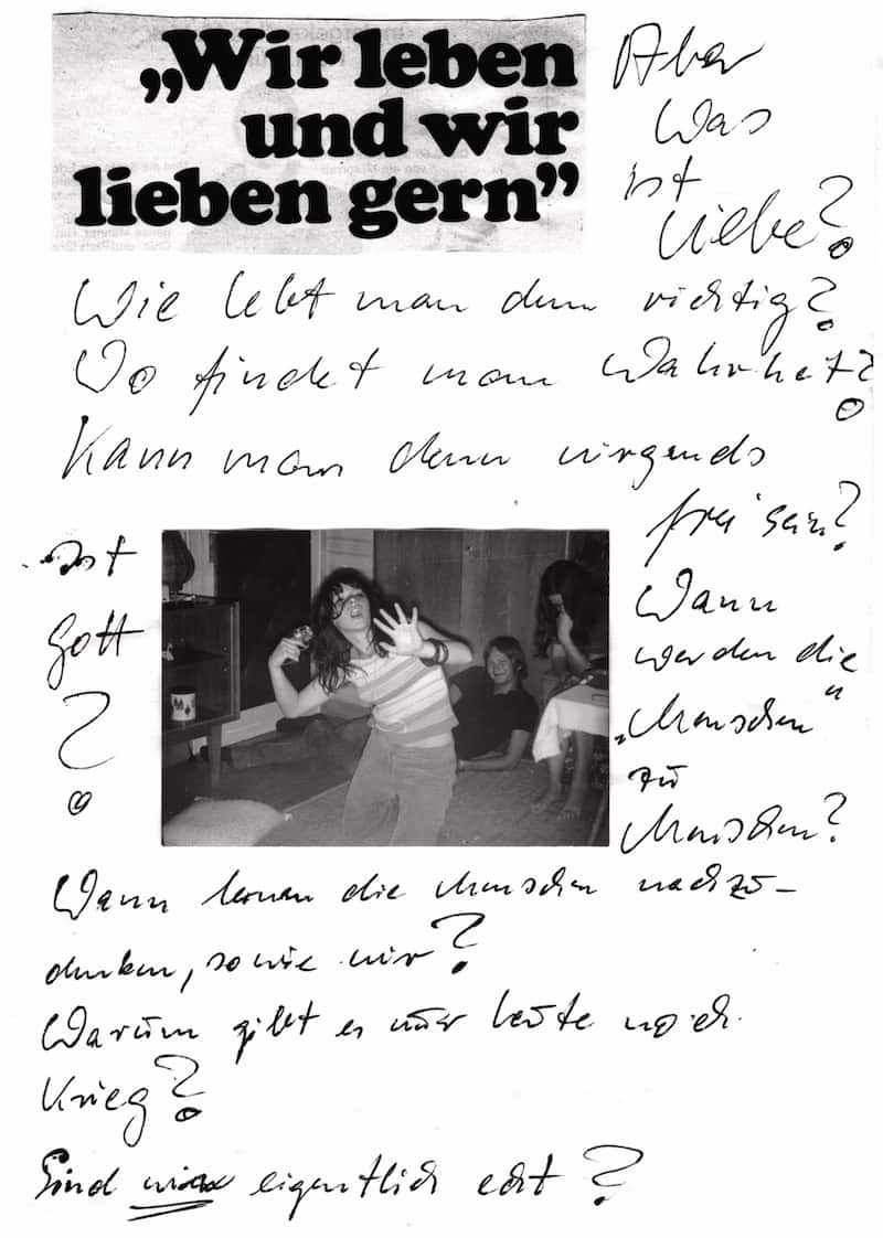 Din A4 Seite mit Foto einer jungen Frau, die spielerisch eine Spielzeugpistole an ihren Kopf hält, mit der überschrift 'Wir leben und wir lieben gern' und notizen in Handschrift.